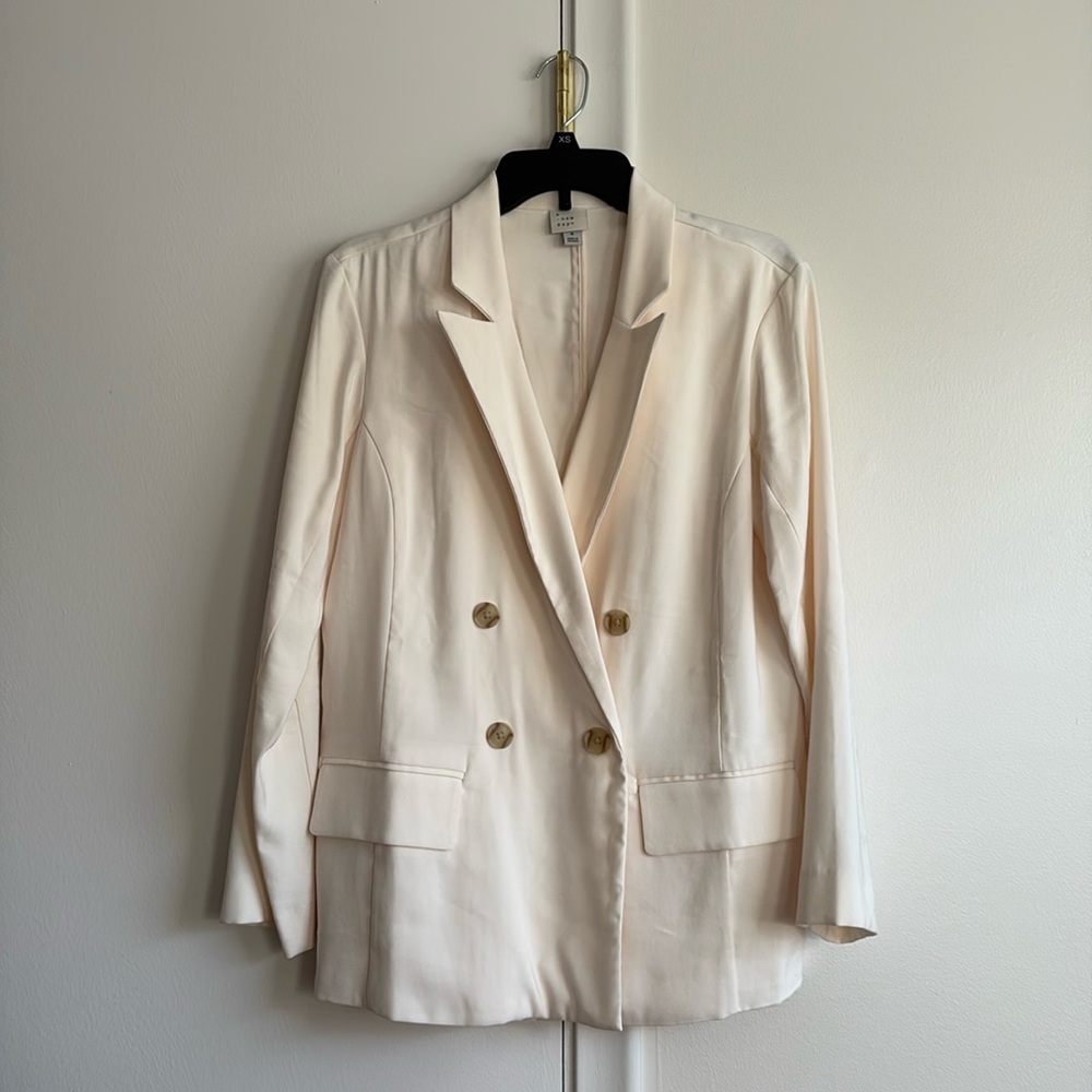 Cream blazer